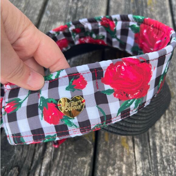 Betsey Johnson Gingham Floral Visor Black Brim Adjustable Tie One Size EUC - Picture 6 of 8